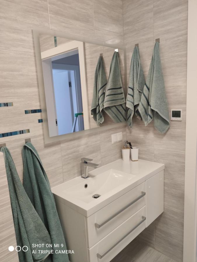 Apartament Szafir W Budynku Basenowym Morska Klifowa Rewal Luaran gambar