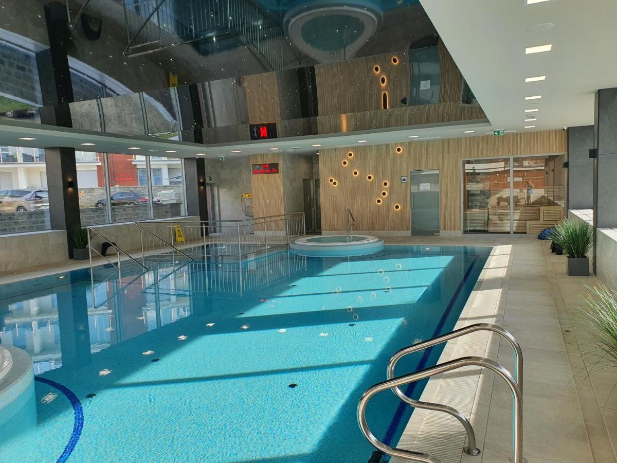 Apartament Szafir W Budynku Basenowym Morska Klifowa Rewal Luaran gambar